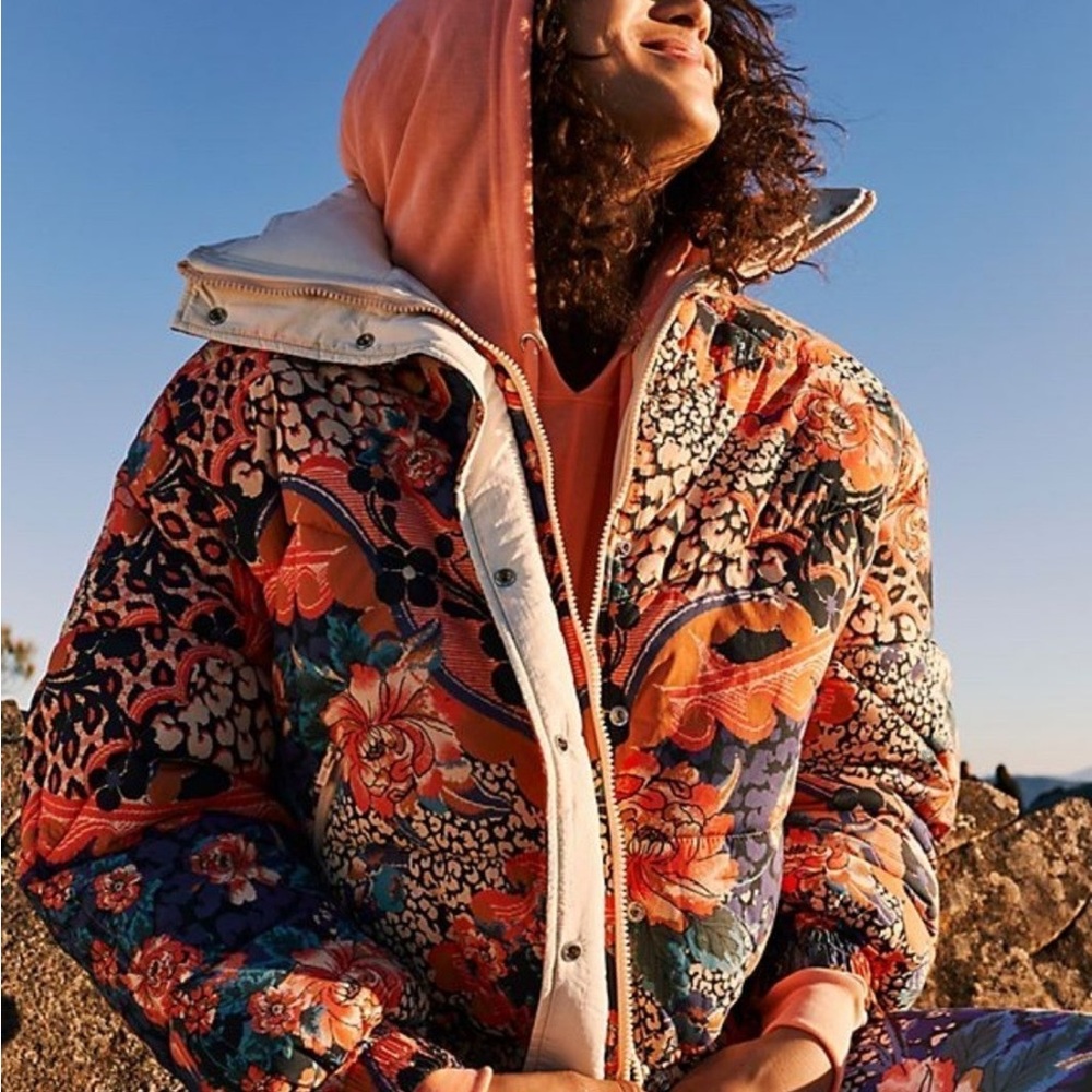 RARE Free People Power House Puffer jacket